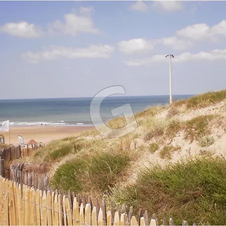 Ferienhaus Maison Spacieuse 8 Pers Avec Terrasse Pres De La Et Foret, Sur Mer, Vendee - Fr-1-357-275